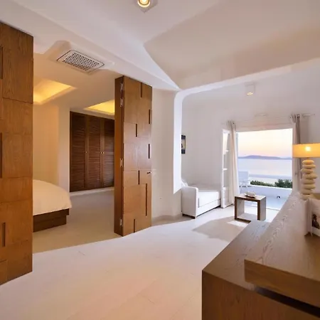 Room In Bb - Saint John Hotel Villas Spa - Villa Amalia With Private Pool Five-Bedroom Vil Gasthof *